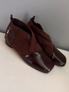 Women's Mid Booties, Shoes. Brown Burgundy, Maroon Colour, NWOT, Size 41